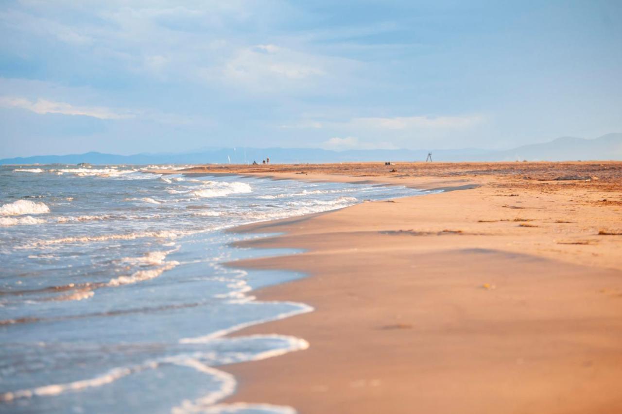 Апартаменты Eucaliptus, Bonito Piso A Pocos Pasos De La Playa Delta De L'Ebre L'Eucaliptus Экстерьер фото